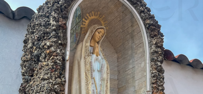Parroquia Nuestra Señora del Rosario de Fátima©